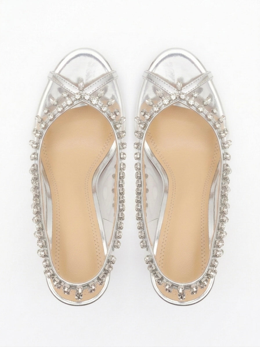 حذاء Aura بكعب عالي مع كريستال متدلٍ (Slingback)