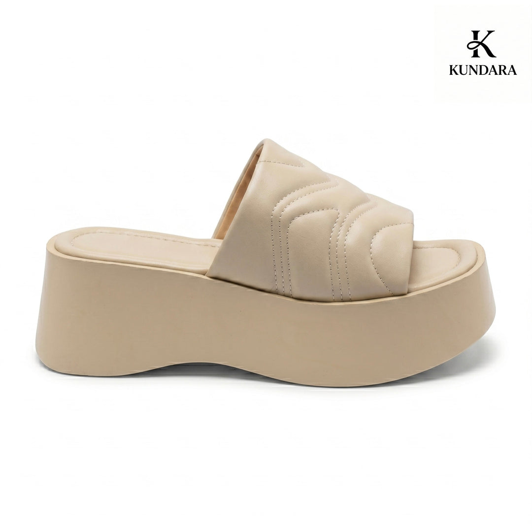 Aria Wave Platform Slipper