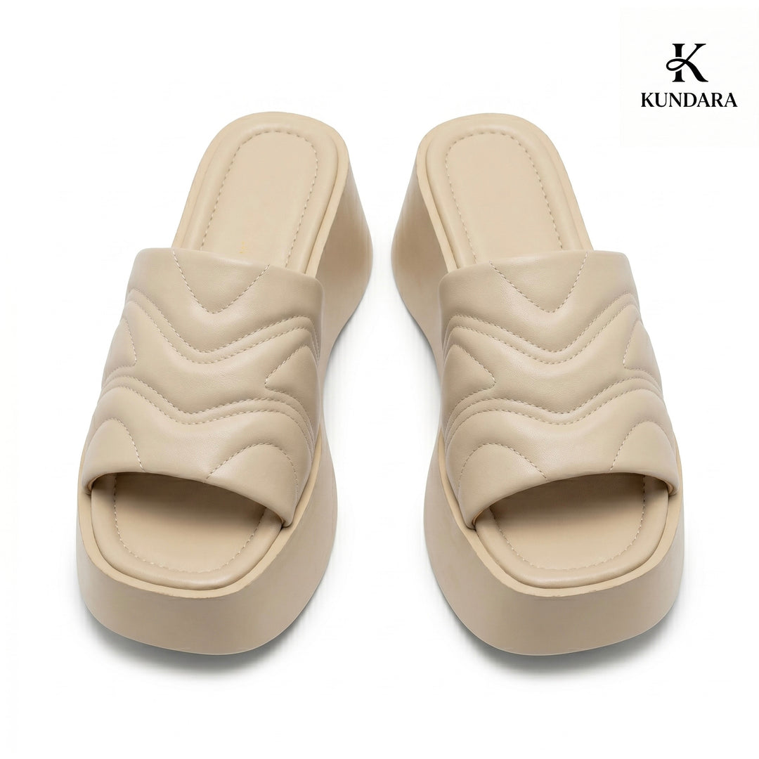Aria Wave Platform Slipper