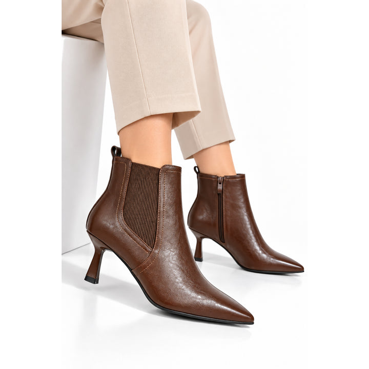 Vivienne Kitten Heel Boots