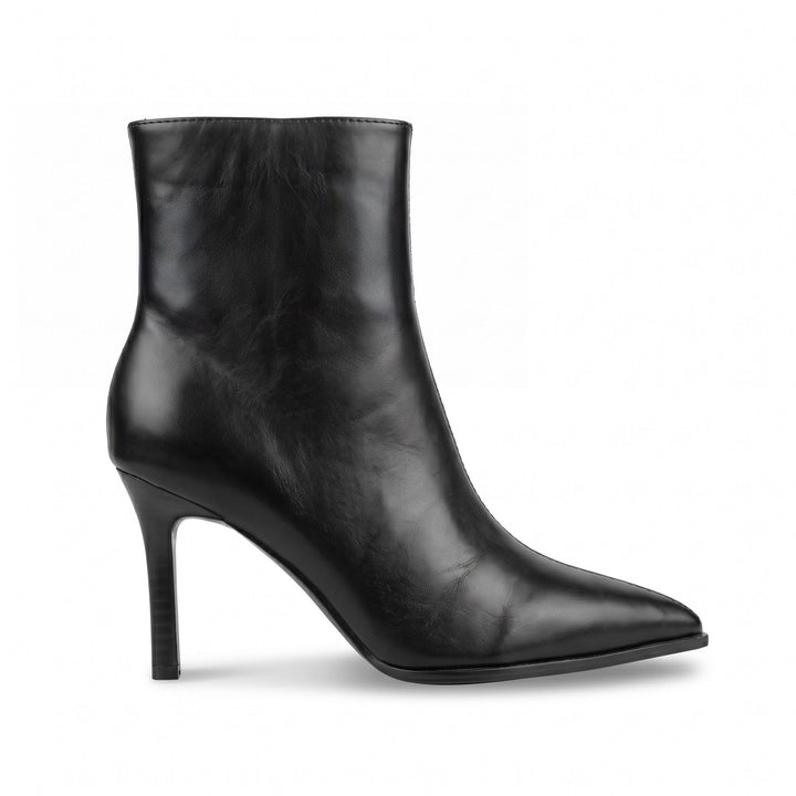Victoria Pointed-Toe Stiletto Boots