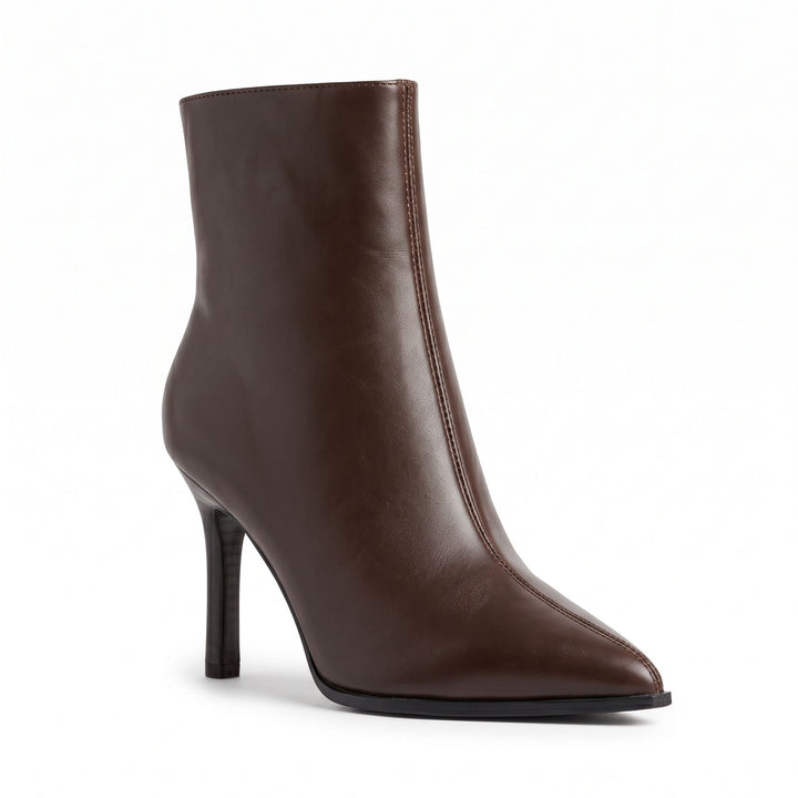 Victoria Pointed-Toe Stiletto Boots